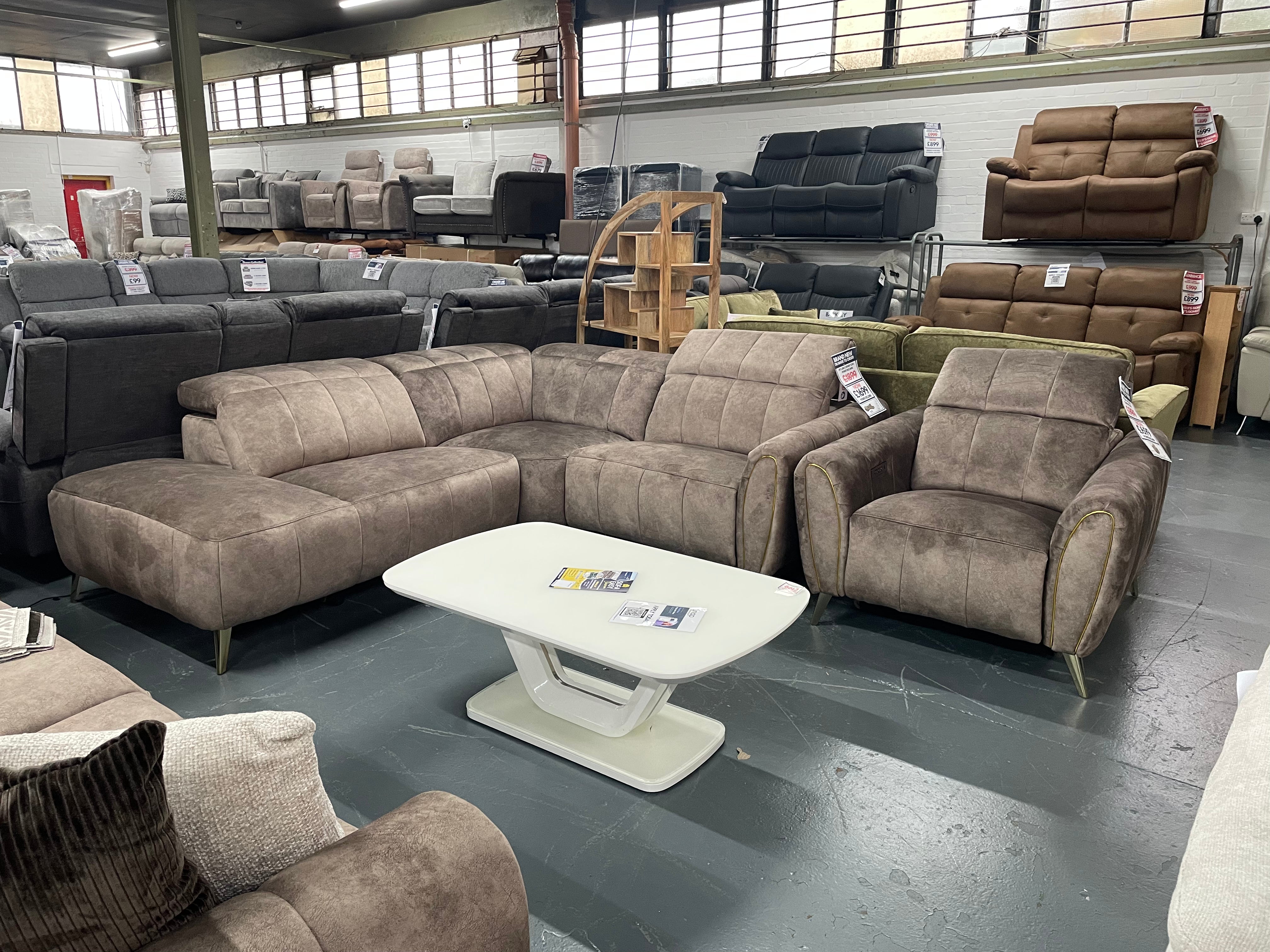 NEW - DFS LIDIA LEFT HAND FACING CORNER + CHAIR - Sofa Easy