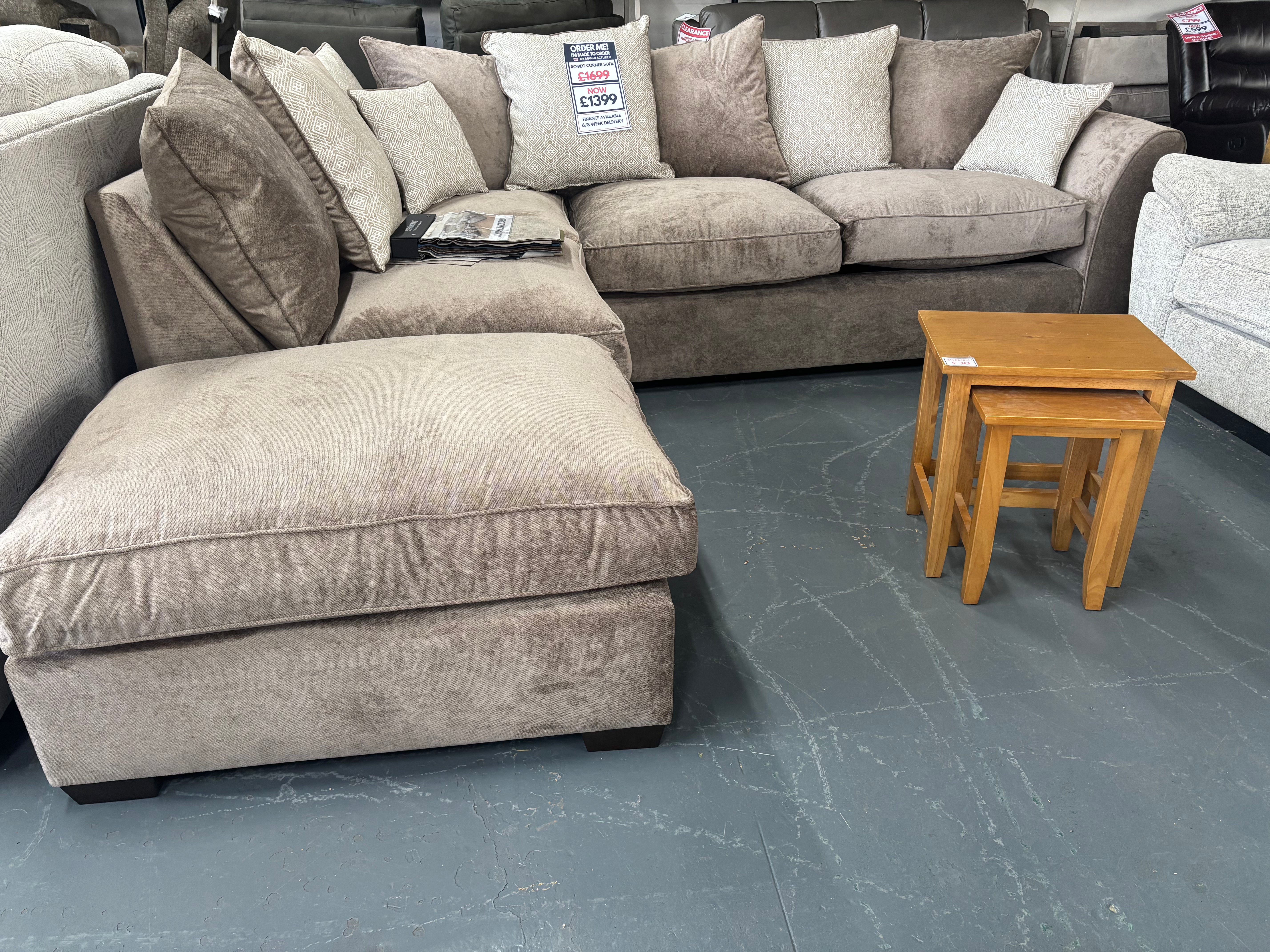 ROMEO CHAISE SOFA RIGHT HAND FACING in Nutmeg fabric