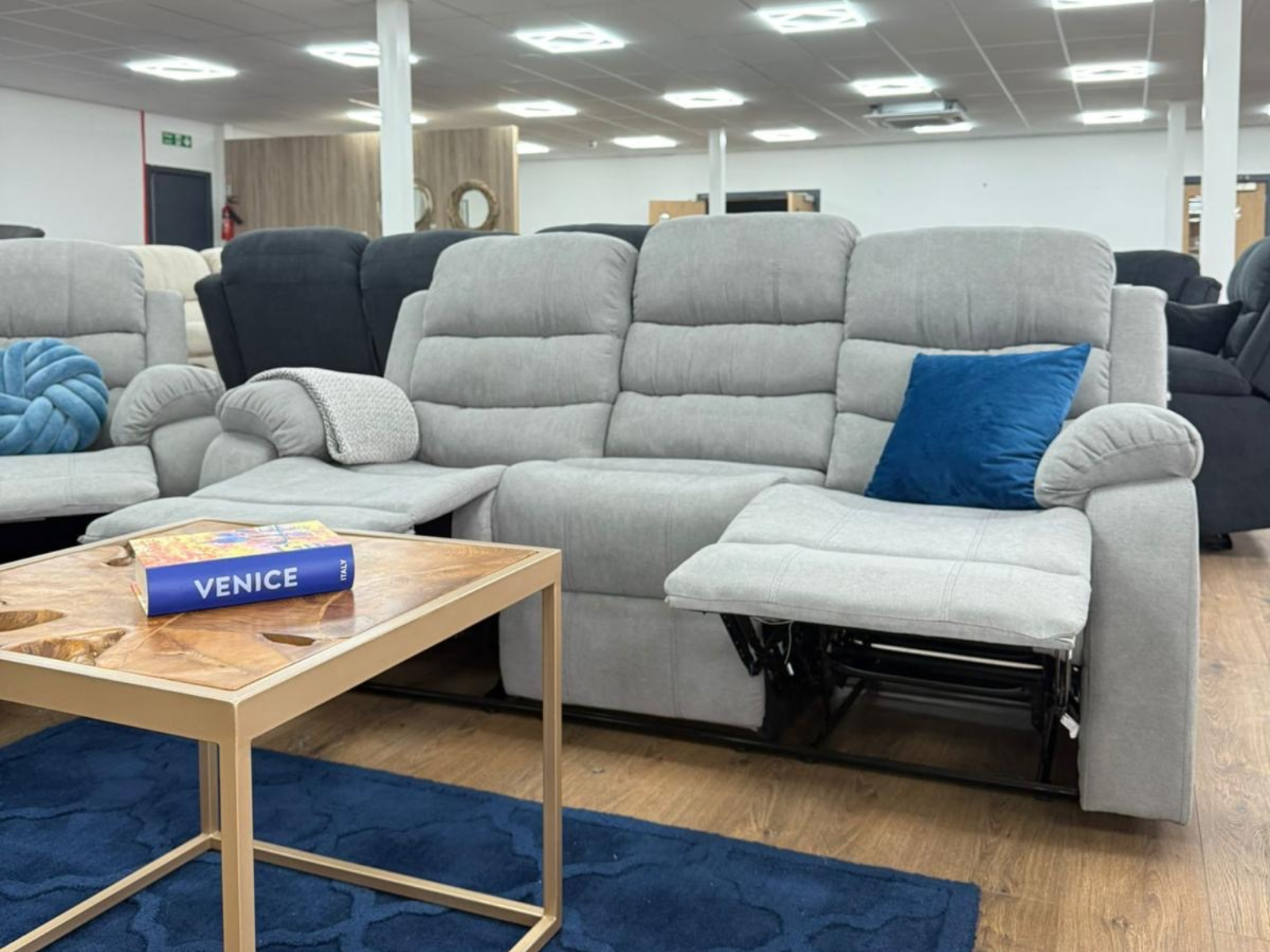 Stanley Manual Reclining Sofa Set in Light Grey - Sofa Easy