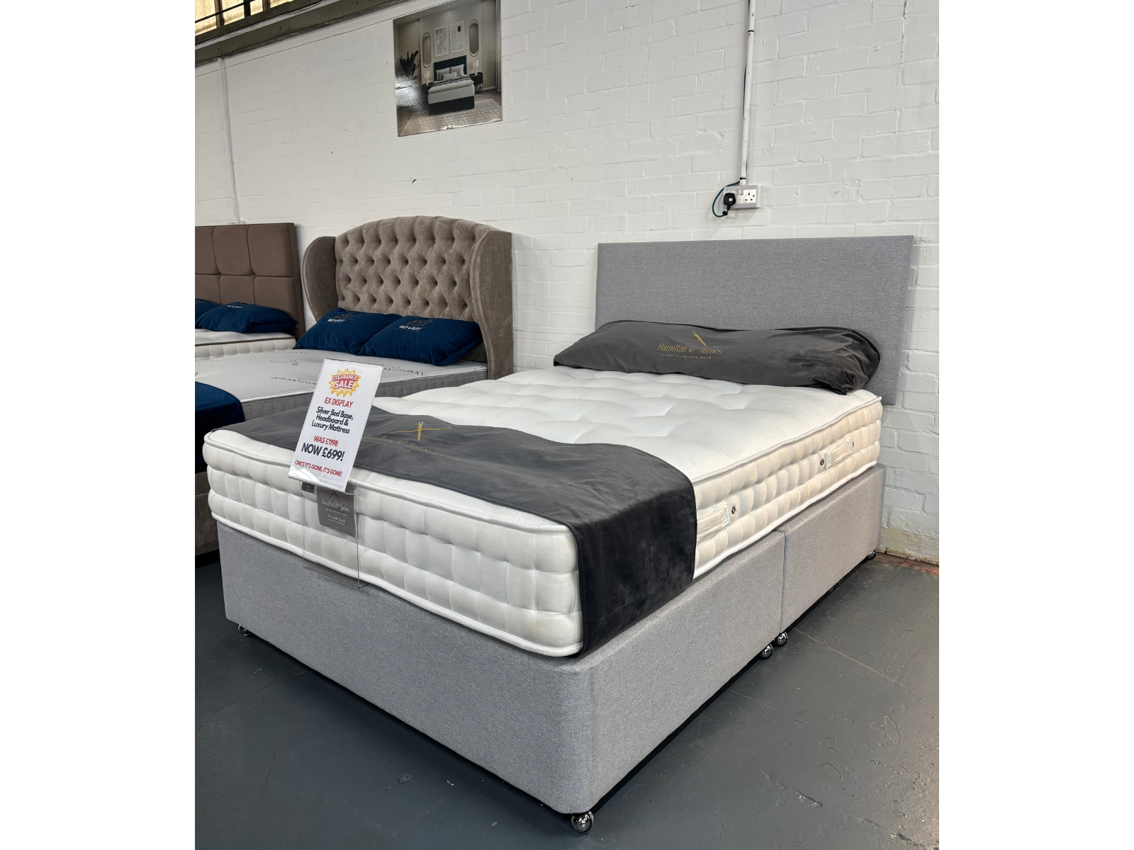 4ft6 Standard Double Divan Set with 1000 Pocket Natural Mattress - Sofa Easy