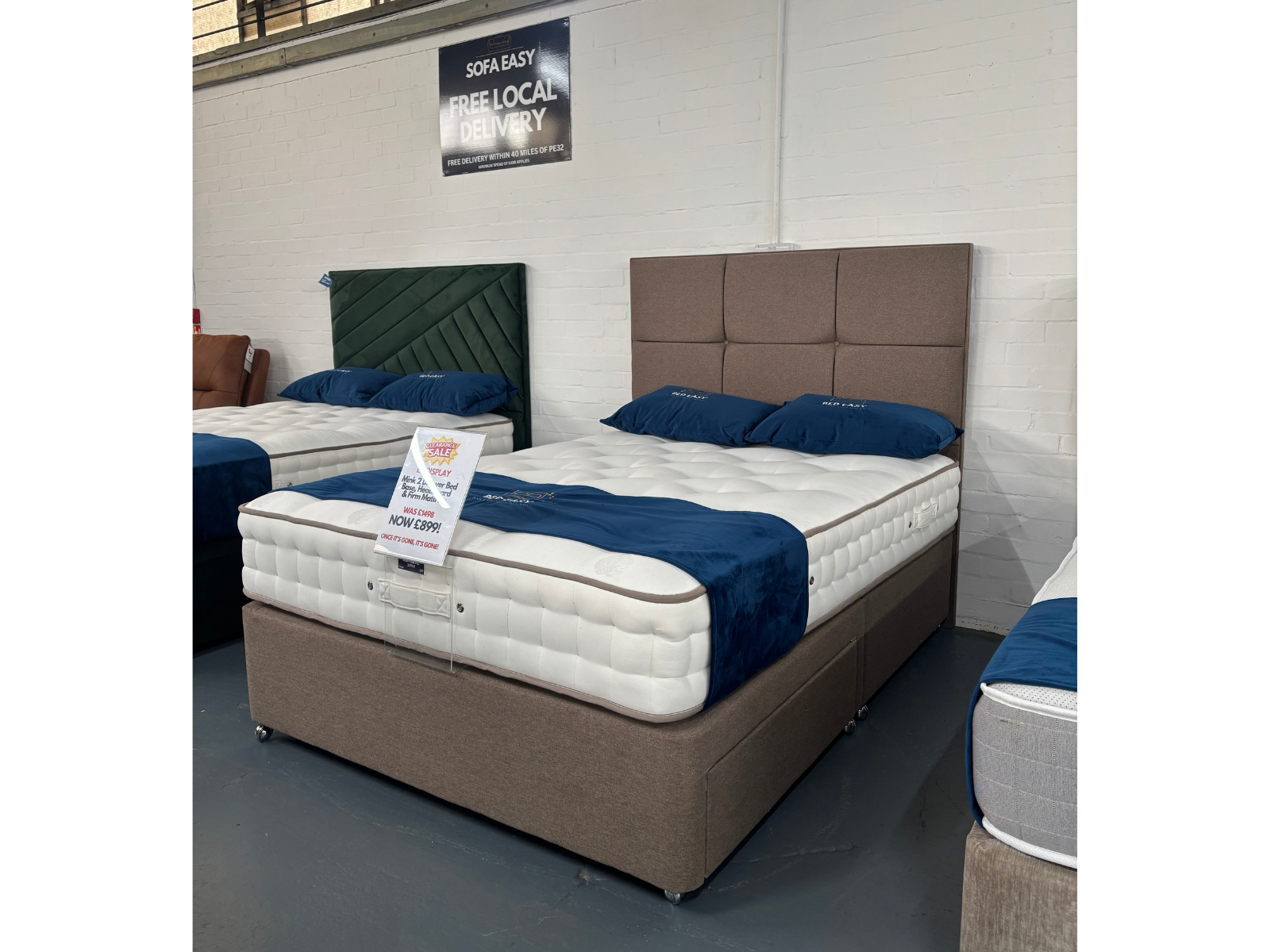 4ft6 Standard Double Divan Set with 2000 pocket natural mattress - Sofa Easy