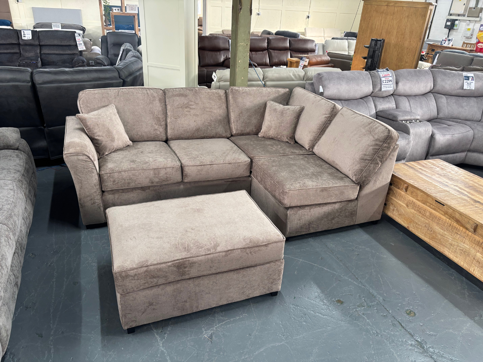 ROMA - Right Hand Facing Corner Sofa & Stool - Sofa Easy